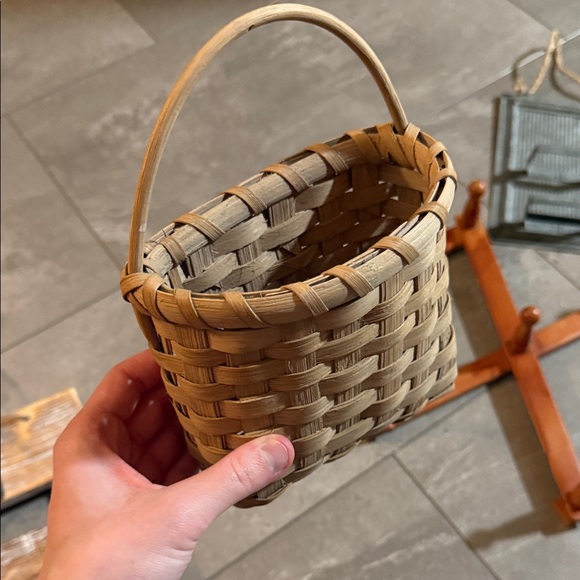 Rustic home decor bundle! - Picture 5 of 6